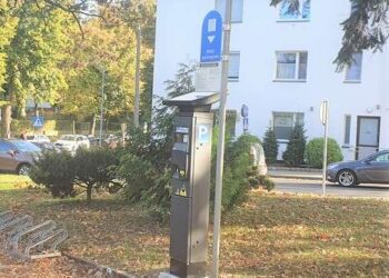 Nowe parkomaty, ceny stare