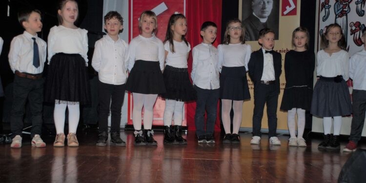 Dwie rocznice i Janina Kłopocka