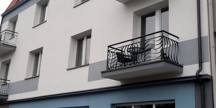 Kamienica już nie straszy