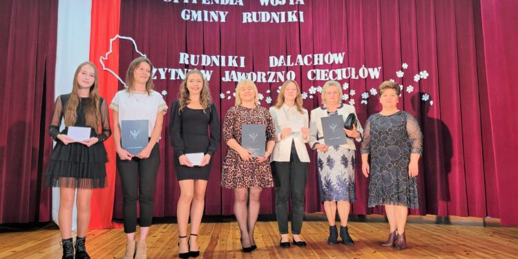 47 stypendystów z 5 szkół