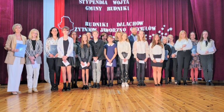47 stypendystów z 5 szkół