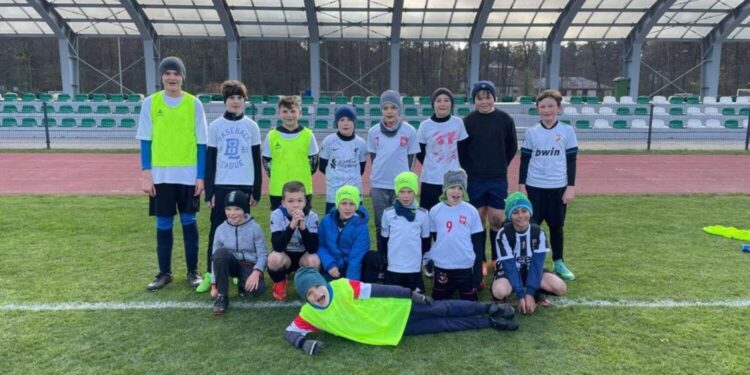 Podwórkowa drużyna na zrzutka.pl