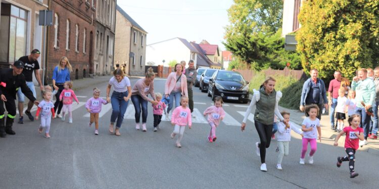 Biegi z festiwalem kolorów