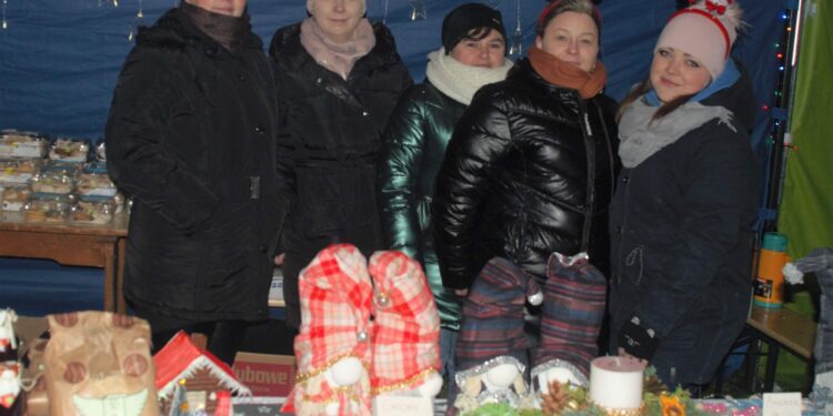 Kiermasz słodkości i ozdób