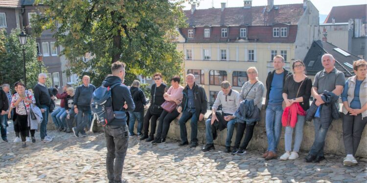 Podróże bliskie i dalekie