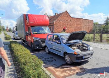 Kolizja trzech samochodów