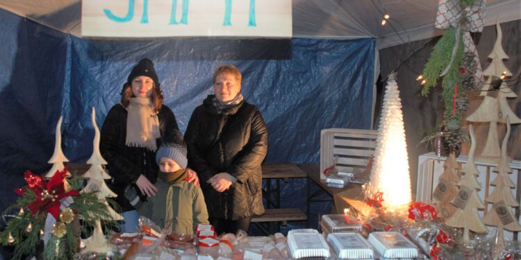 Kiermasz słodkości i ozdób