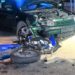 Nieletni motocyklem uderzył w osobówkę