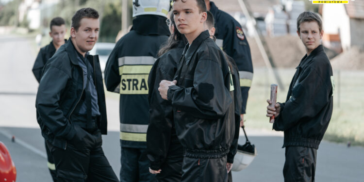 Strażacy z Kościelisk doczekali się nowego samochodu