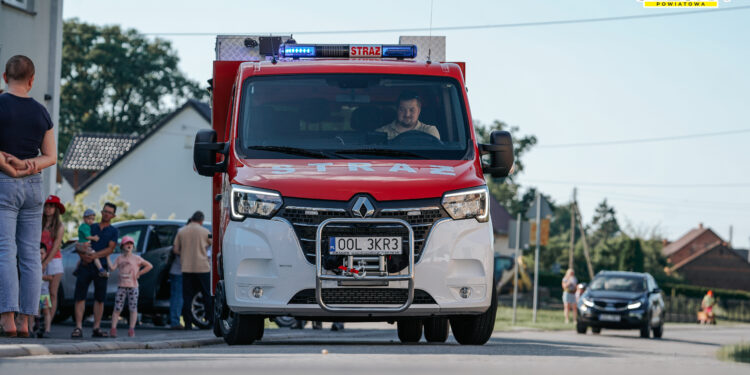 Strażacy z Kościelisk doczekali się nowego samochodu