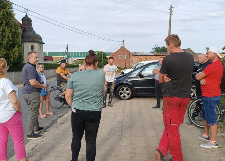 Mieszkańcy Łomnicy skarżą się na hałas dobiegający z nowo otwartej drogi ekspresowej S11.