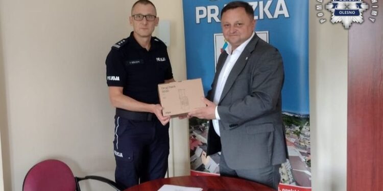 Gminy podarowały narkotesty