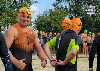 Policyjny triathlon z komendantem